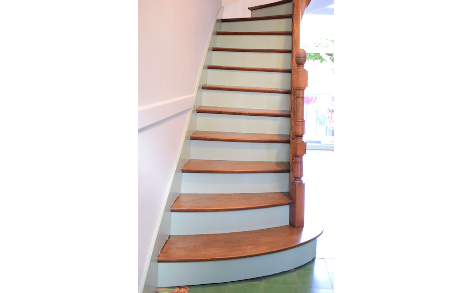 contremarches escalier artisan peintre tours horizontal